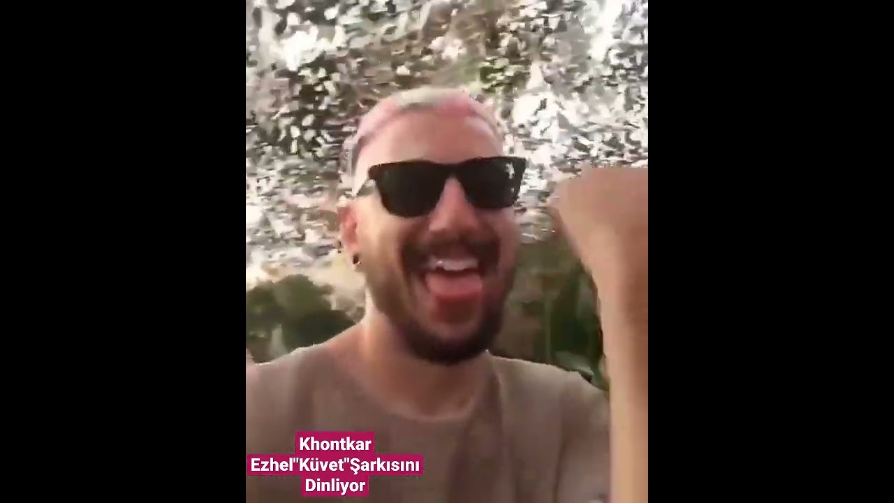 Khontkar Ezhel K&uuml;vet Şarkısı Dinliyor #shorts #khontkar #khontkartwitch #ezhel #ezhel06 #k&uuml;vet #fyp