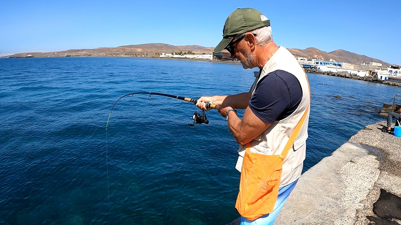 Pesca de la Vieja a Fuerteventura 🎣 | Pescare tra Amici è sempre una Festa!