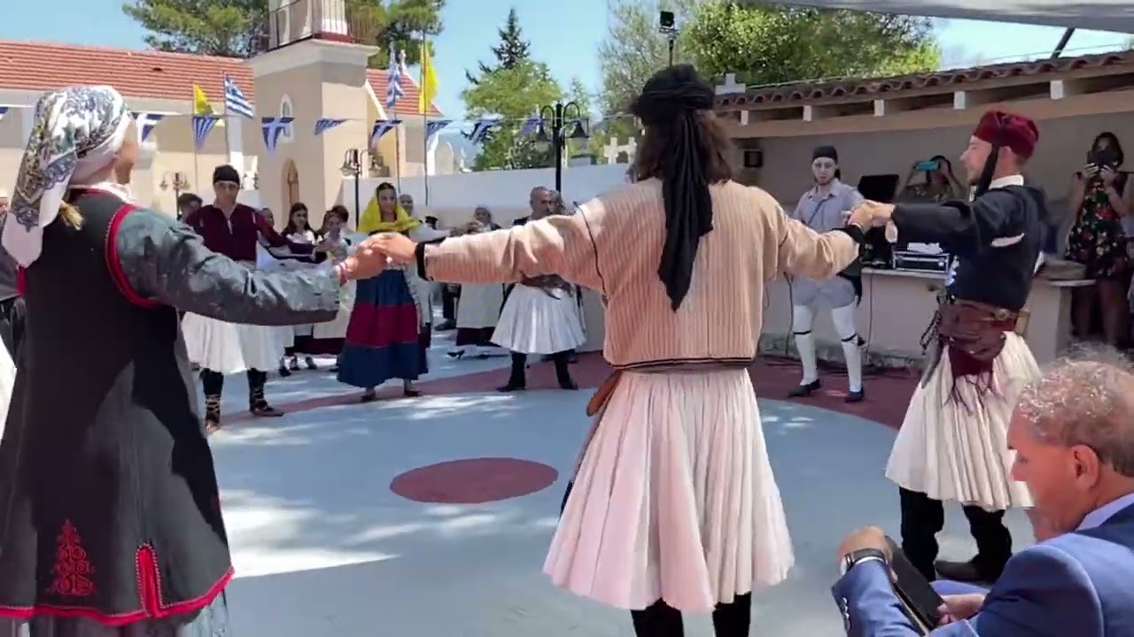 Το μάθατε τι έγινε (Διπλός Χορός) - Μωραΐτες εν Χορώ