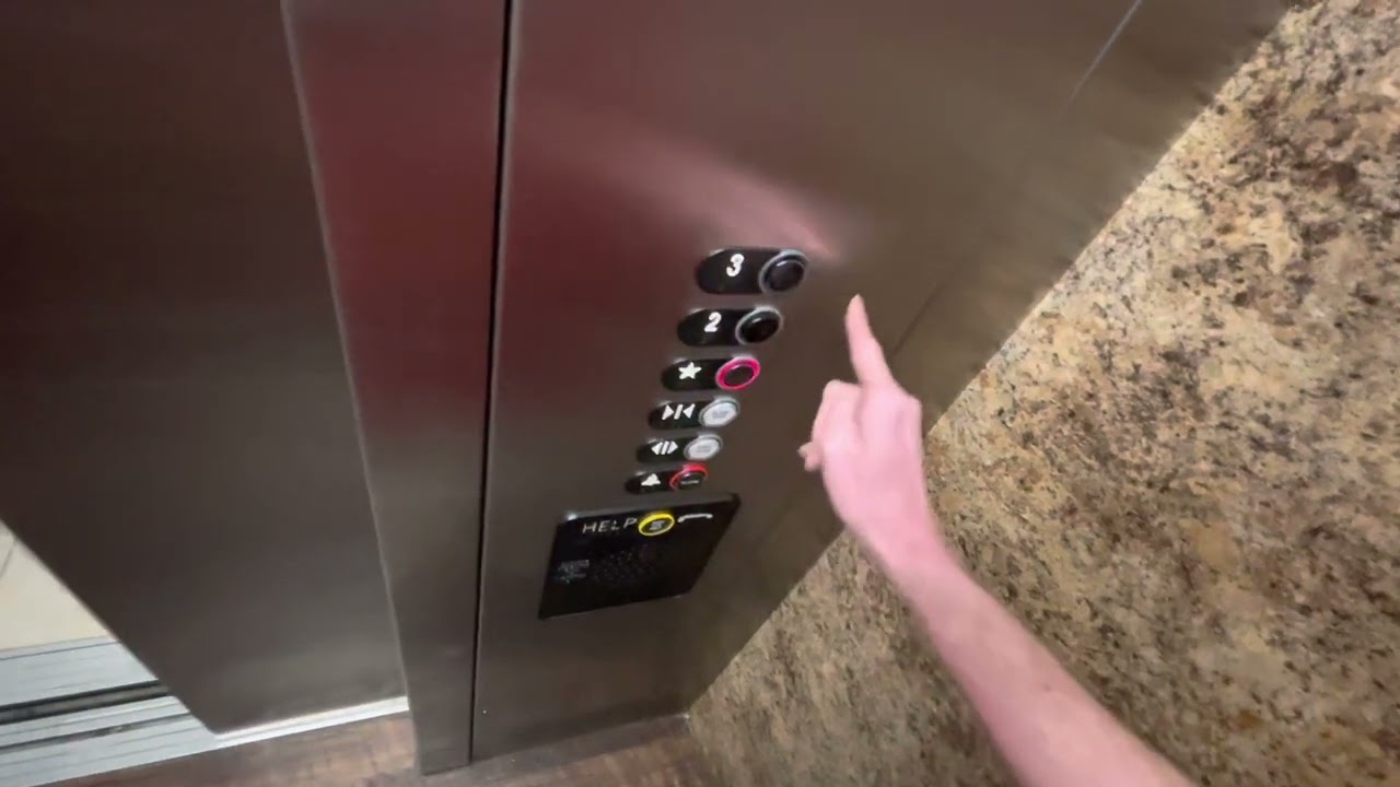 Baymont by Wyndham Galveston at Galveston  tx