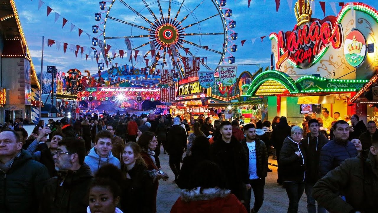 خروجة في Volksfest نورنبرج 🇩🇪 | أجواء ولا أروع! 🎠 الملاهي في ألمانيا عاملة ازاي؟! يلا نتفسح !