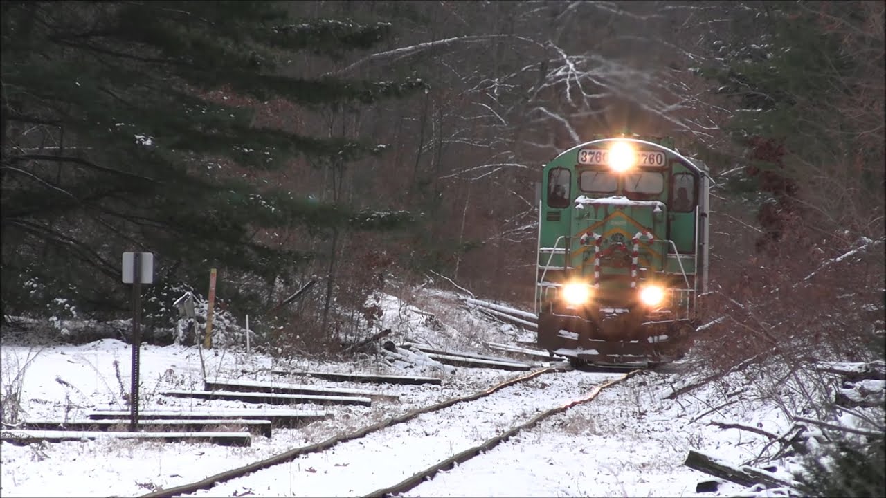 Final days of Central New England Railroad (CNZR)? Armory Branch Freight - 12/15/2025