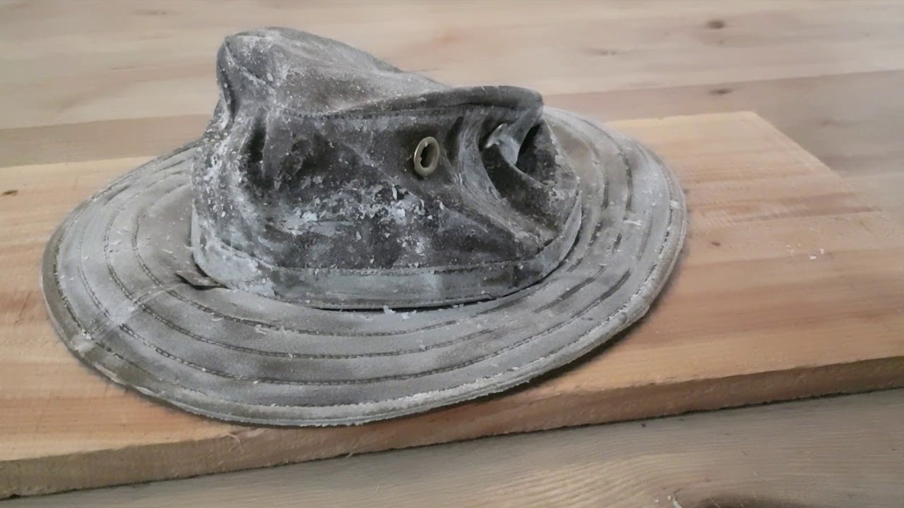 Waxing my new Tilley hat TWC7 Outback