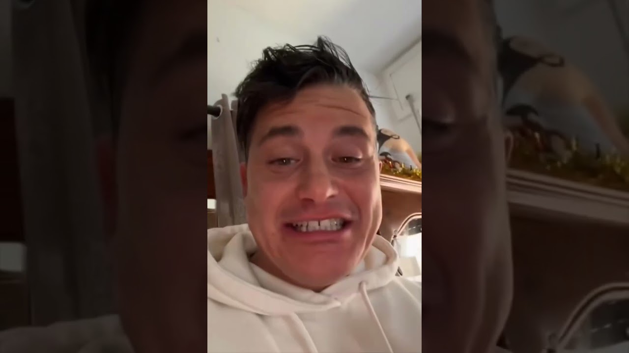 Nonno Faustino pranza con le tagliatelle di nonna Maria 🐊😂😂🐊