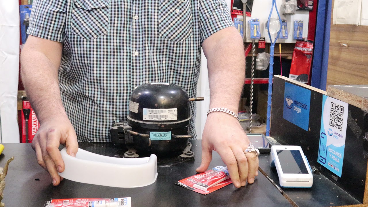 Bandeja de desague universal para heladera familiar y silicana tekbond