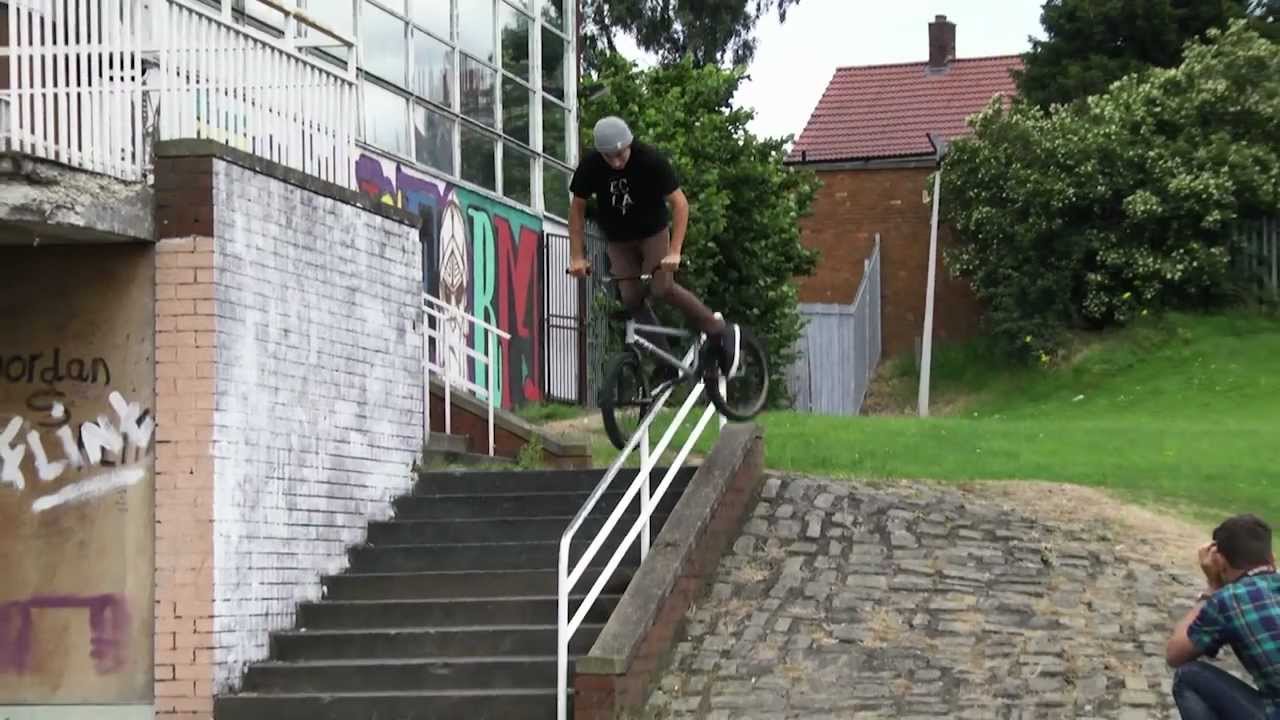Éclat BMX / Free & Sleazy Full Video *ALT INTRO*