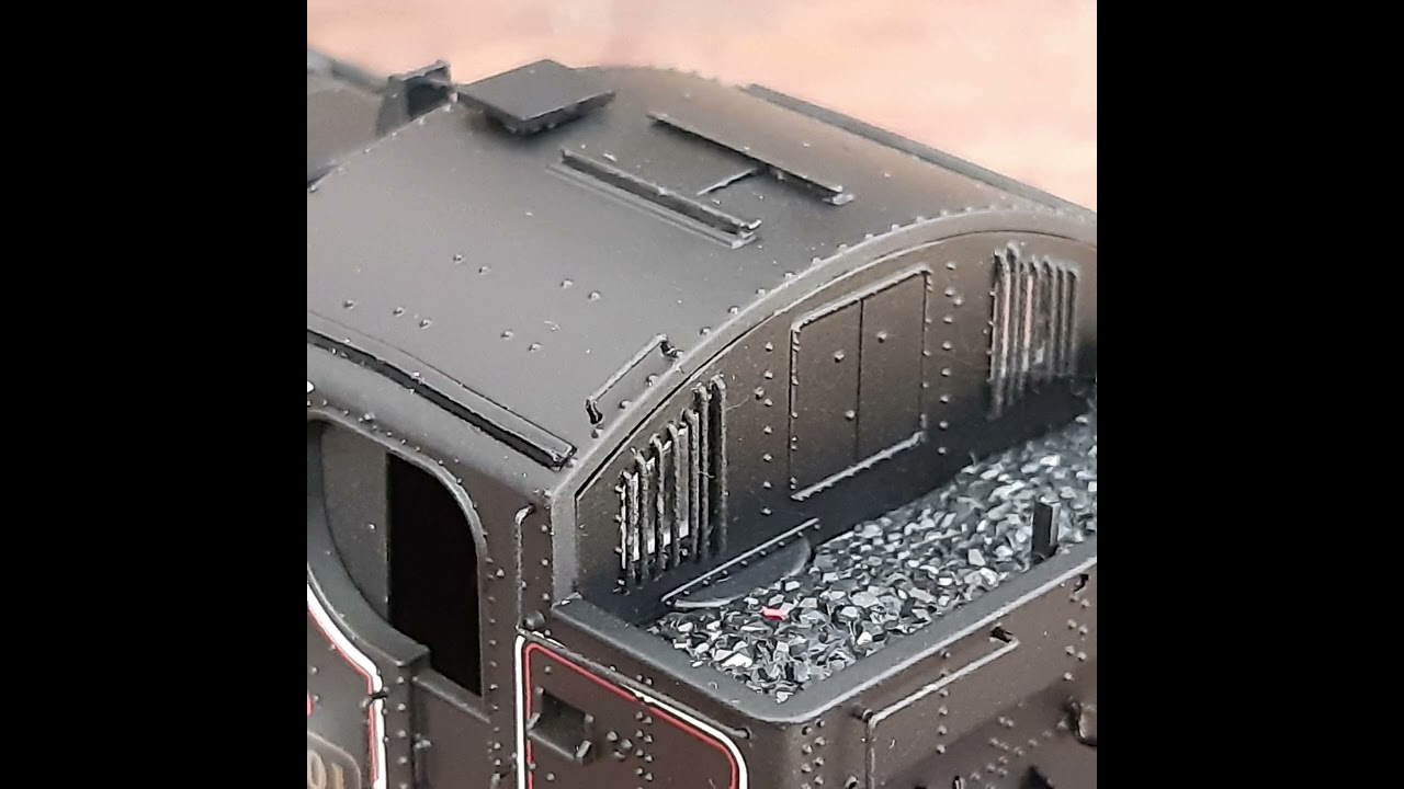 Close up look at the fine detail of Rapido Trains UK 15XX and details of a special offer