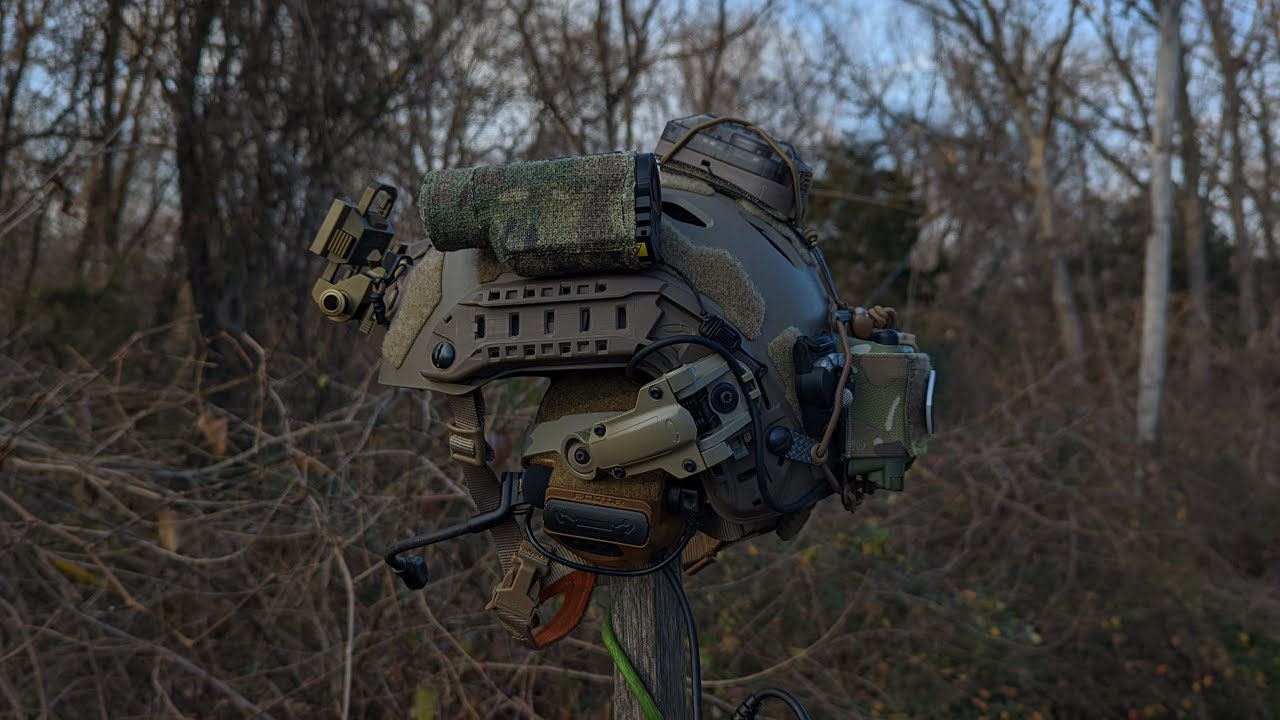 Ops-Core AMP Helmet Rail Mount Kit w/ Comtac Adapters