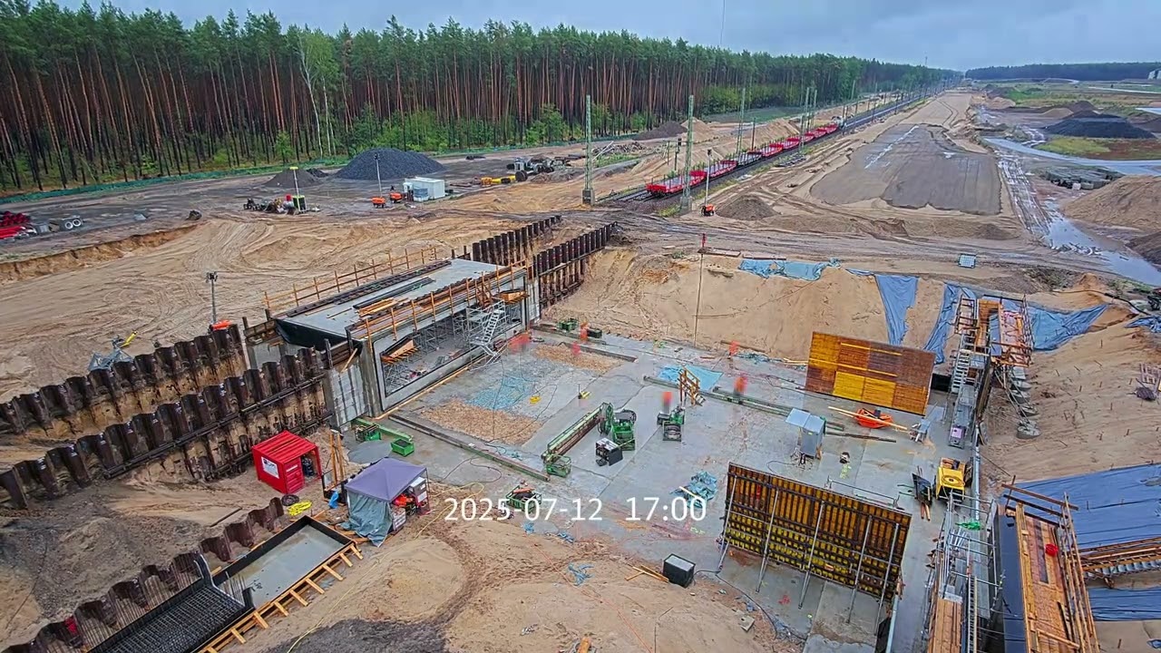 Fangschleuse Bahnhof – Tunneleinschub im Juli 2025