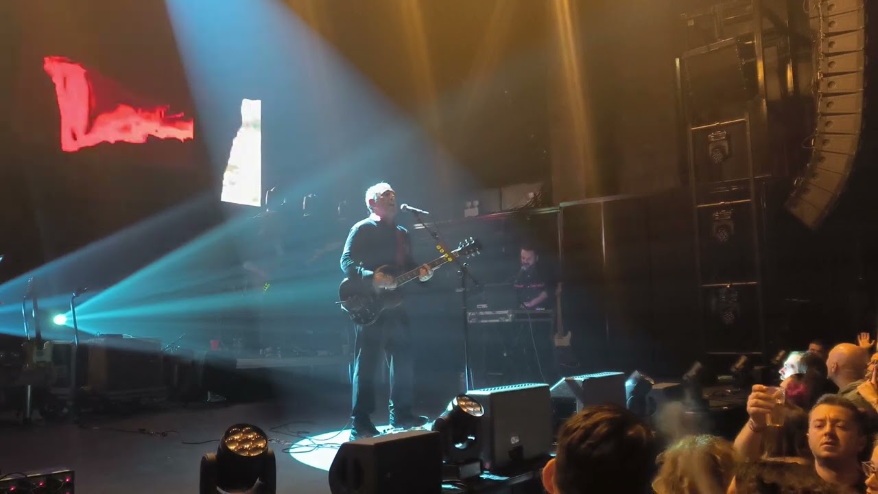 Ο Πυρετός Του Μπάιρον - Παύλος Παυλίδης | Floyd Live Music  8/2/2025