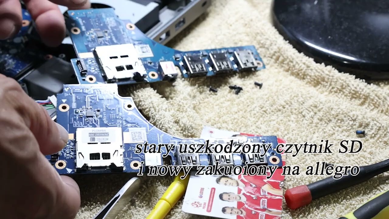 Dell  Precision 7720 wymiana modułu USB Audio i SD