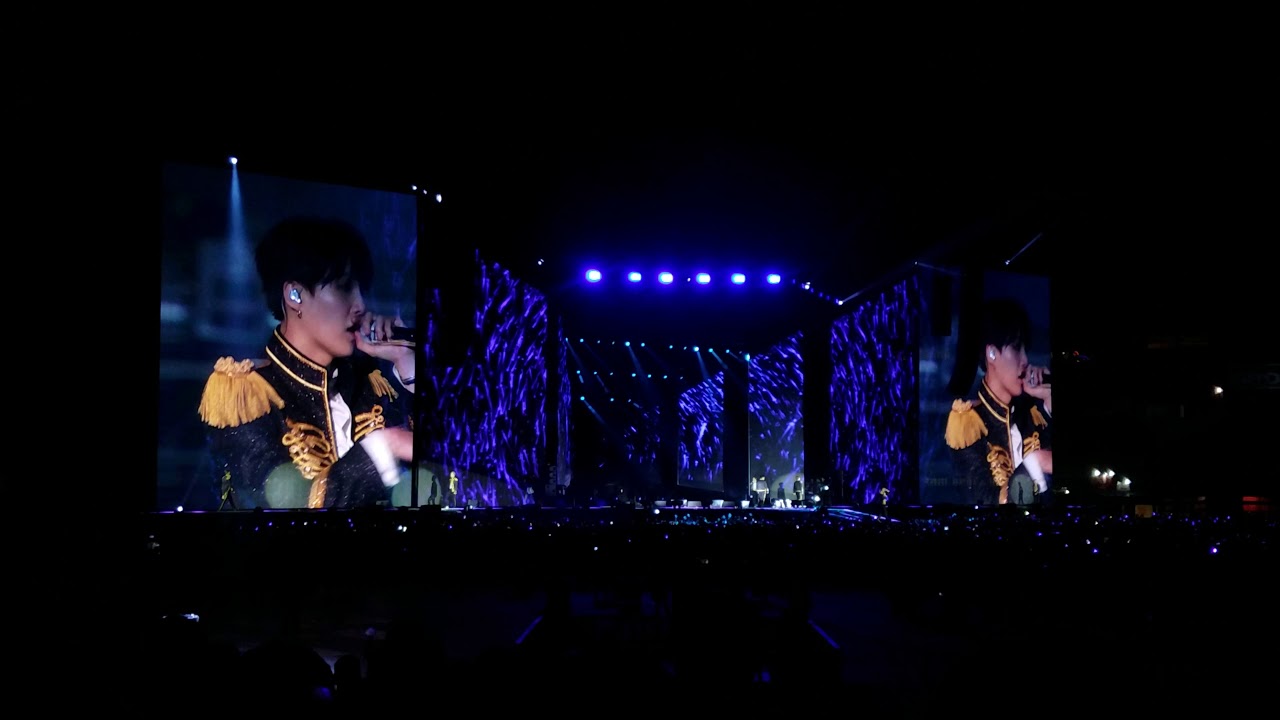 [4K] 181006 MAGIC SHOP- BTS 방탄소년단 LOVE YOURSELF TOUR IN CITI FIELD NYC FANCAM