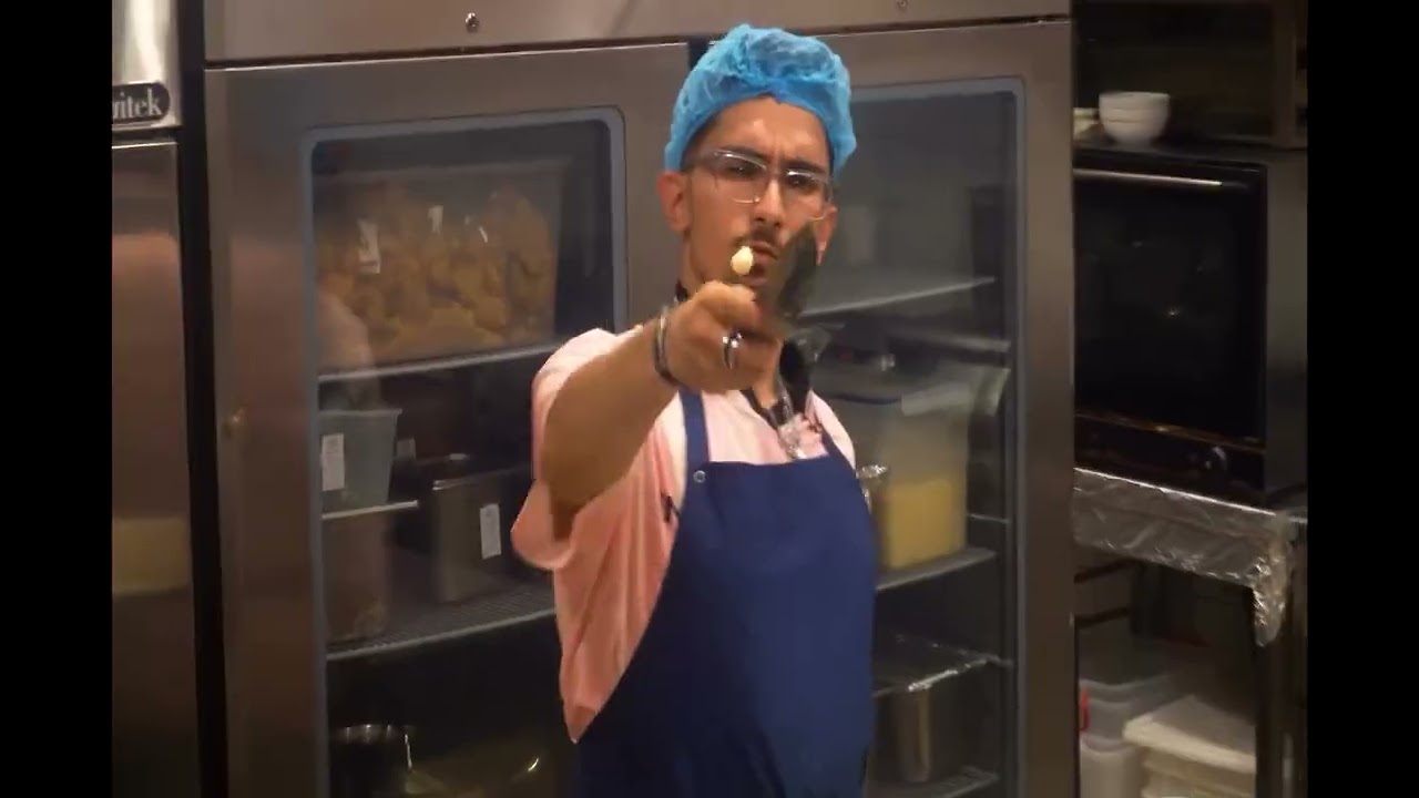 geeko! - MI-S-A URCAT LA CAP (Music Video)