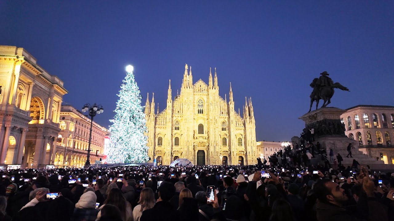 Accensione Albero di Natale Milano 2024 | Milan Christmas tree lightning ceremony