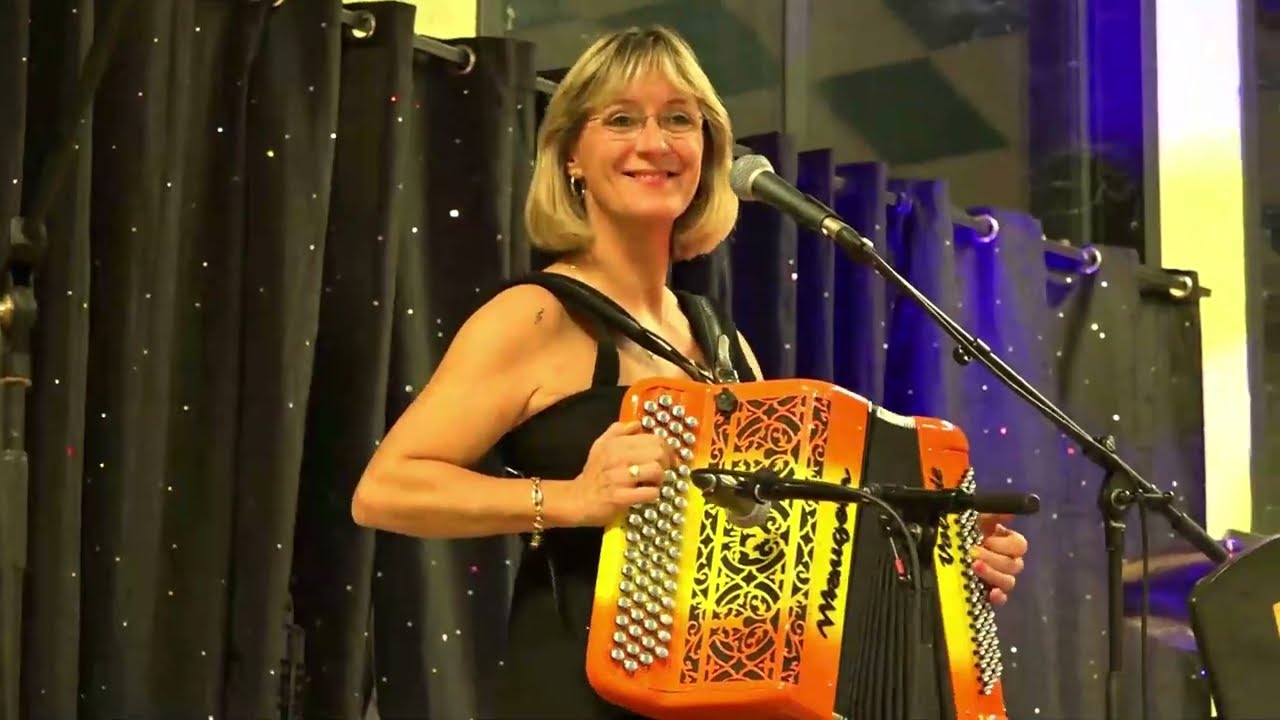 Valérie NEYRET Martiel nov 2022 Cha Cha