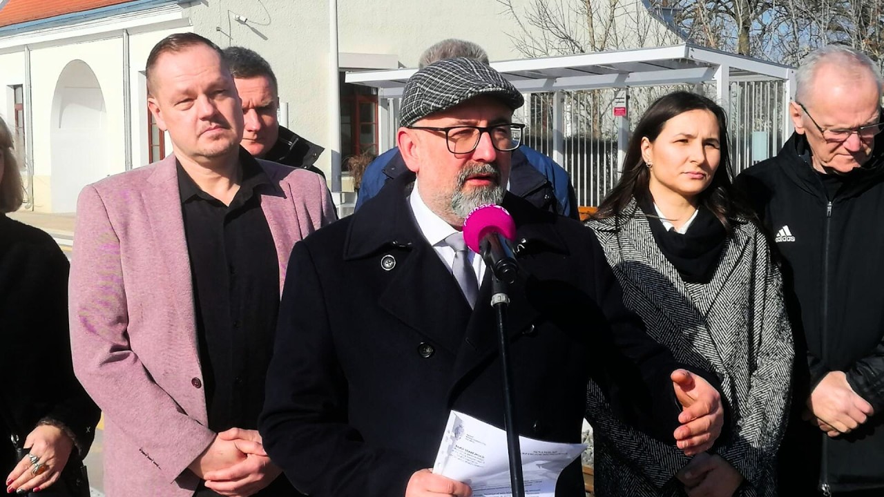 Senator Krzysztof Bieńkowski oraz radny Marcin Kośmider o połączeniu kolejowym w Płońsku