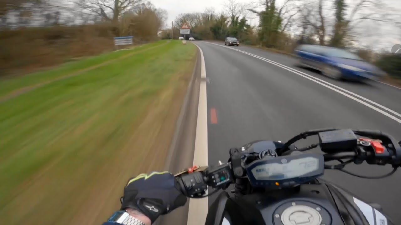POV | YAMAHA MT-07 - CASUAL SUNDAY RIDE