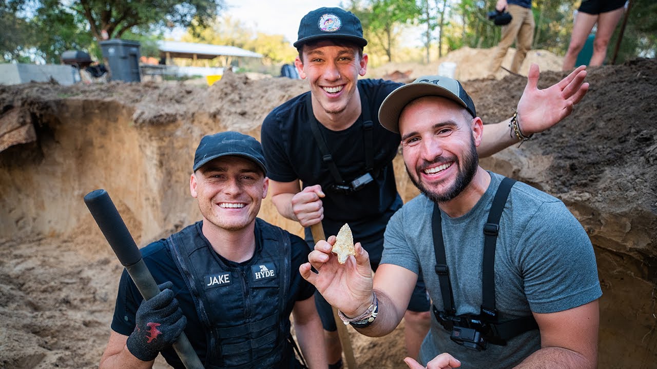 Hand Digging For 12,000yr OLD Native American ARTIFACTS!! (Found Perfect Spear)