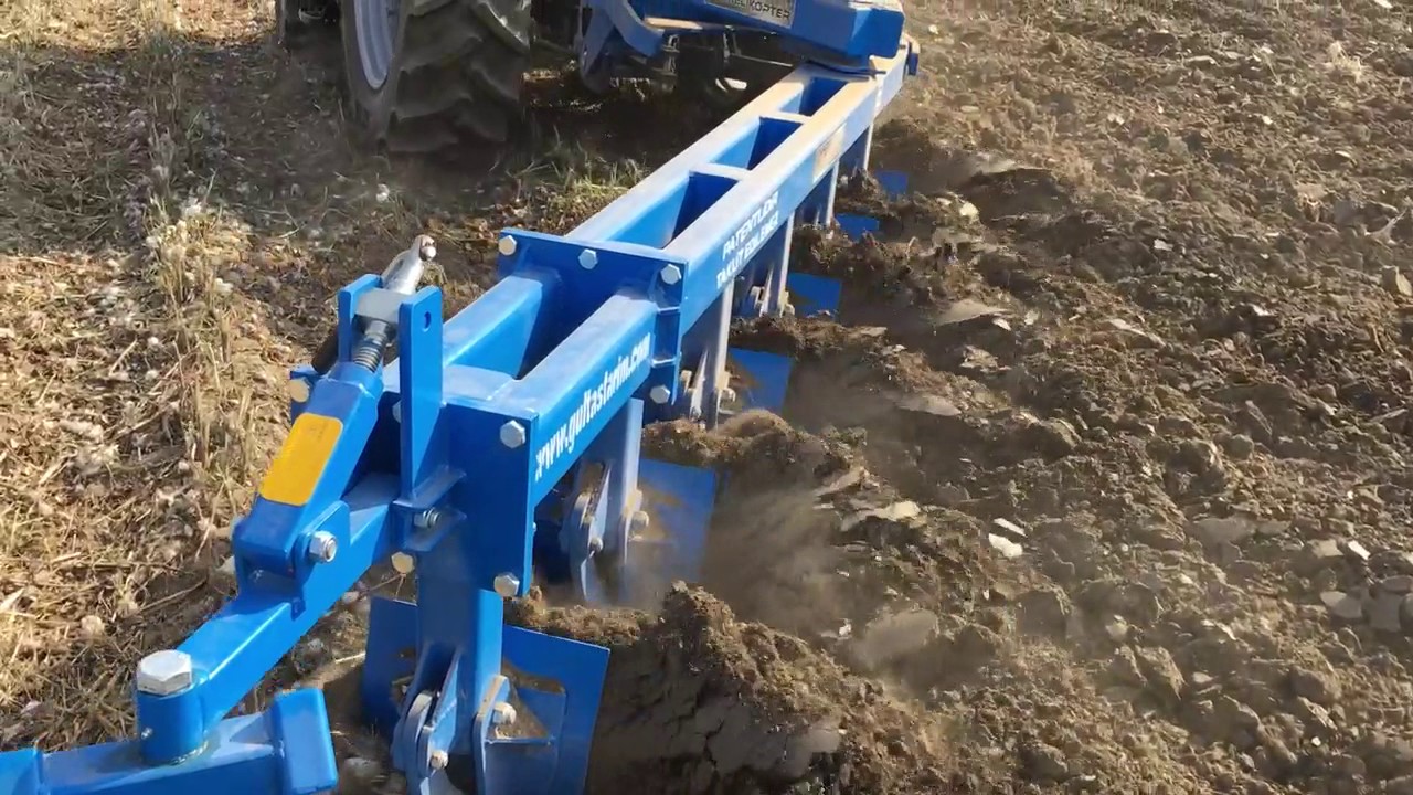 Yeni nesil kayarlı pulluk tarla sürümü Massey ferguson 5612