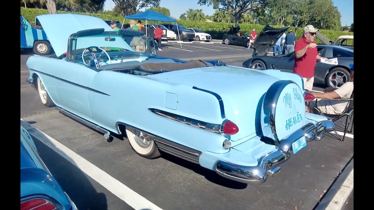 Howard's 1956 Pontiac Star Chief Resto-Mod Convertible