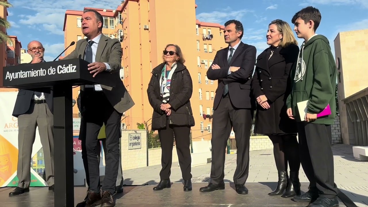 Inauguración Plazuela José Manuel García Gómez