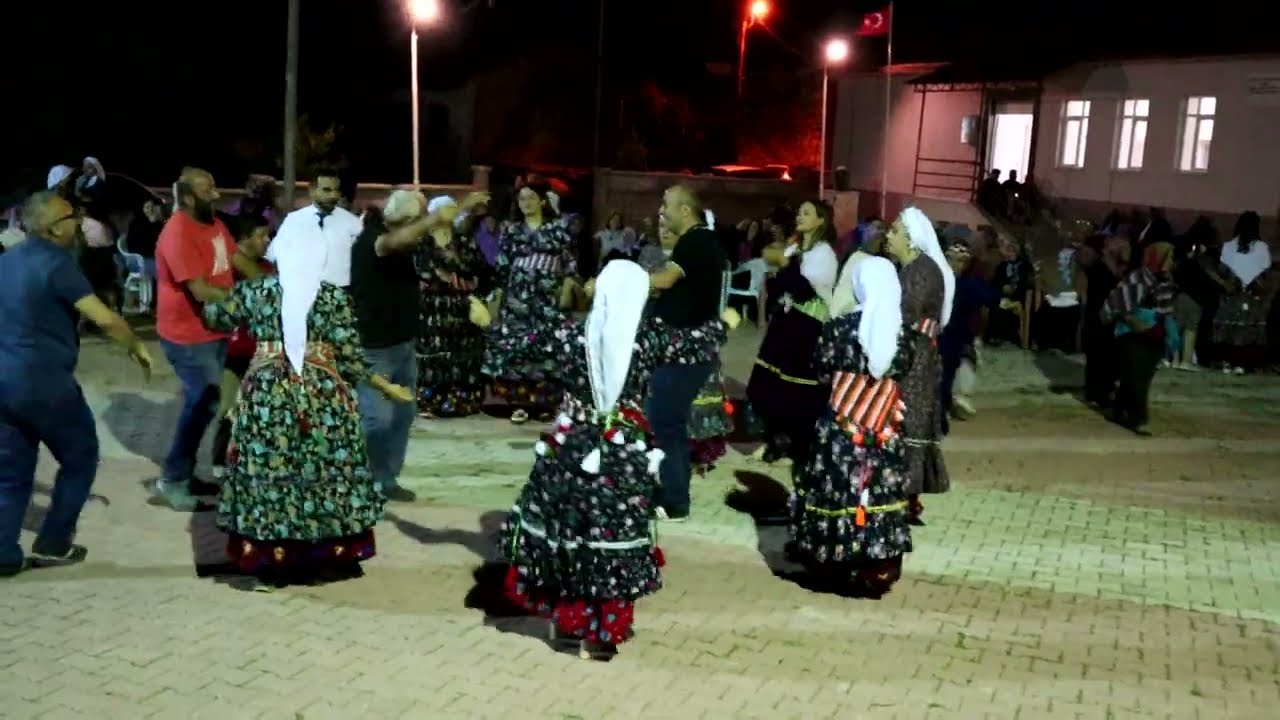 Uğurlu Köyü Klasiği Harika Yöresel Oyun