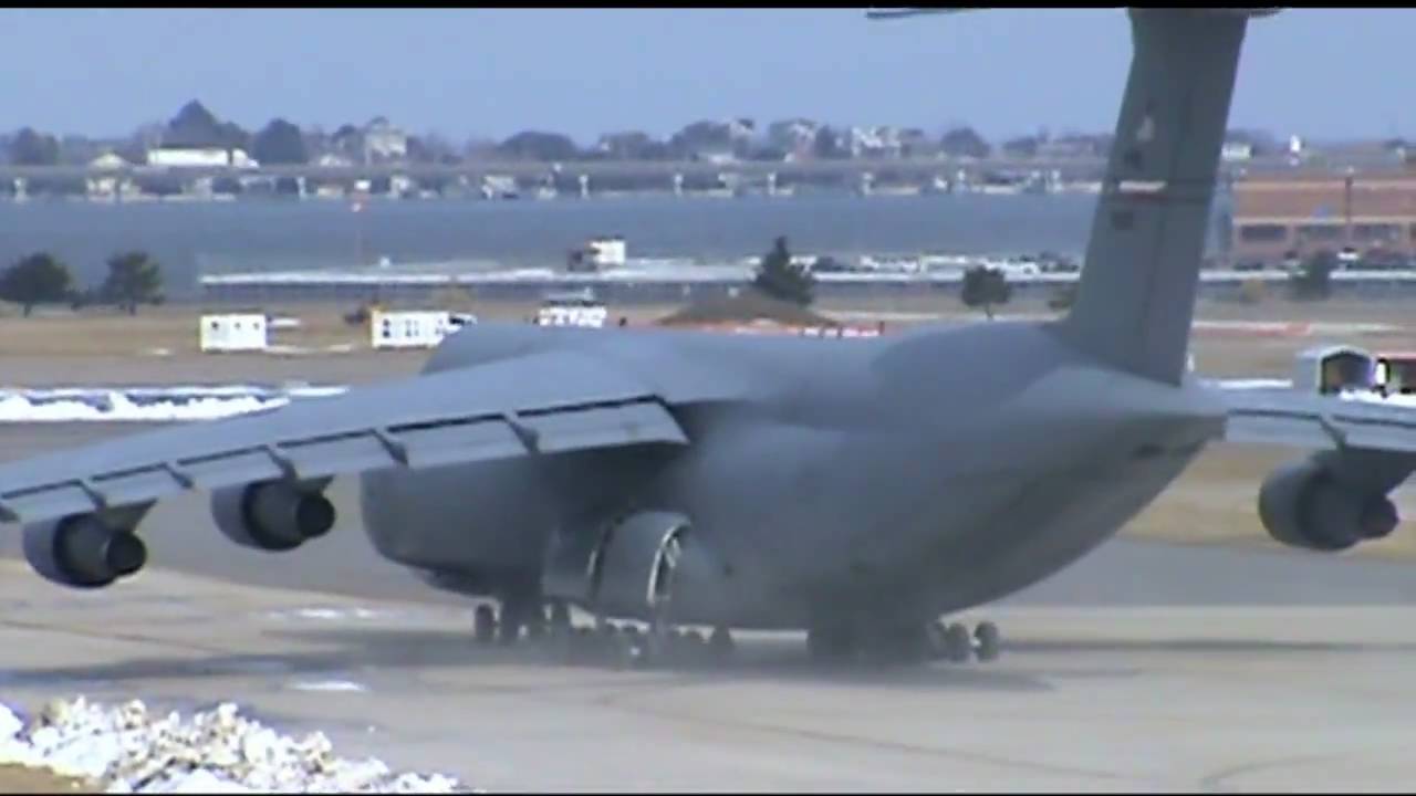 C-5A Galaxy Taxi and Takeoff - 2010 - Chambers Field (Naval Station Norfolk)