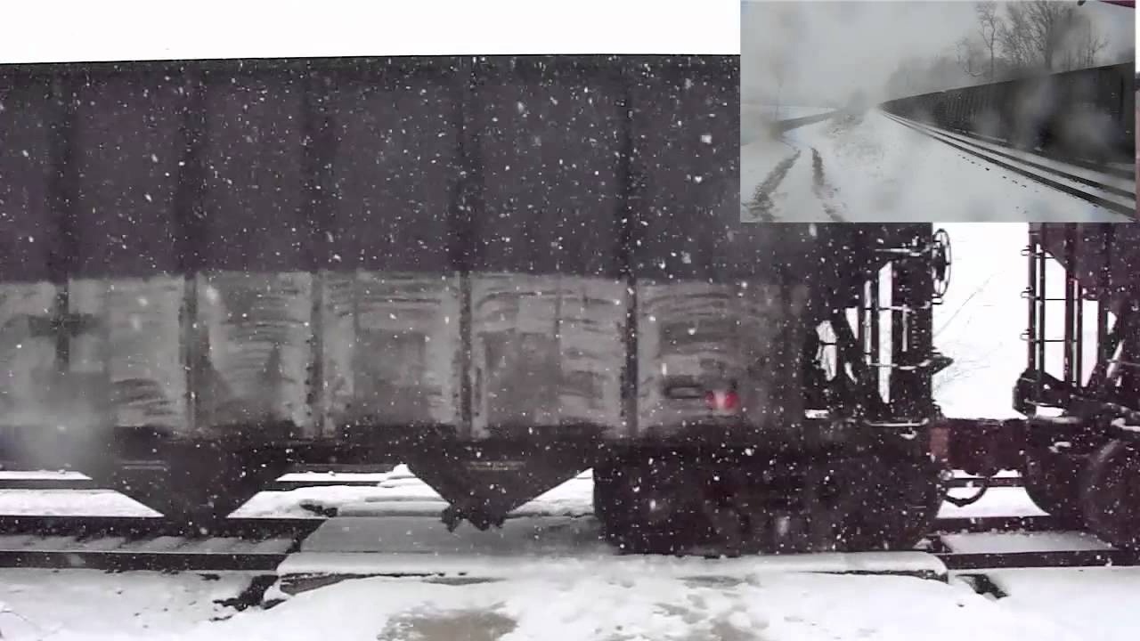 UP Bulk Commodity Train-  14:30, 26 March 11 Near Jefferson City, MO