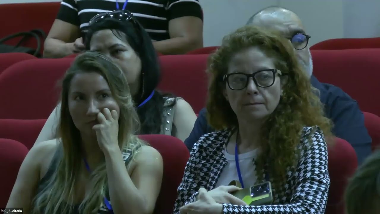 Seminario “Transformando las compras públicas con el liderazgo de mujeres”