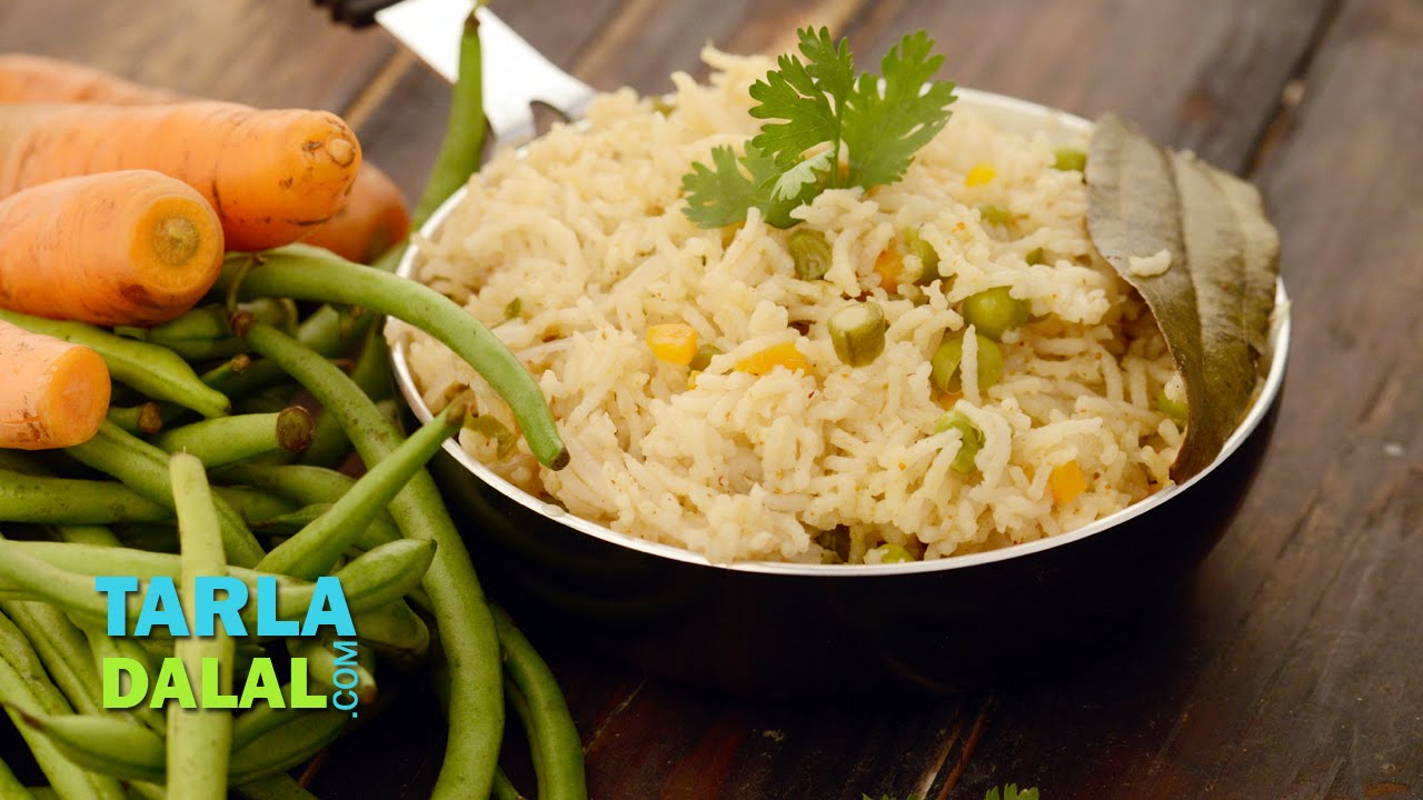 वेजिटेबल पुलाव (Vegetable Pulao) by Tarla Dalal