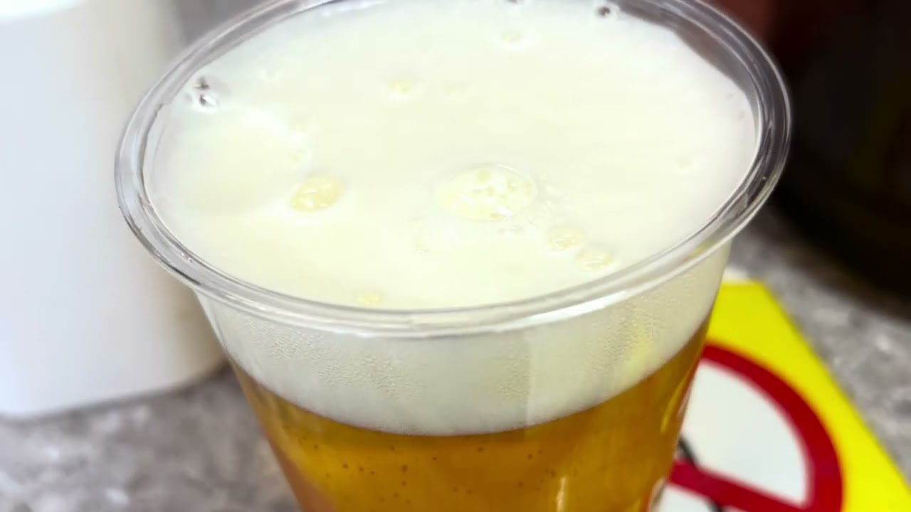 新梅田梅田食道街　たこ焼シオヤ　ビールセット780円