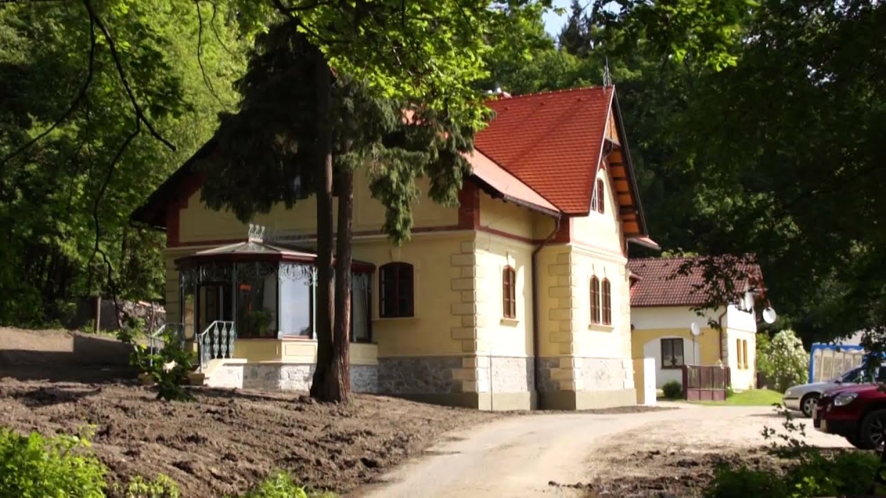 Zámeček Vysoké Chvojno opět žije