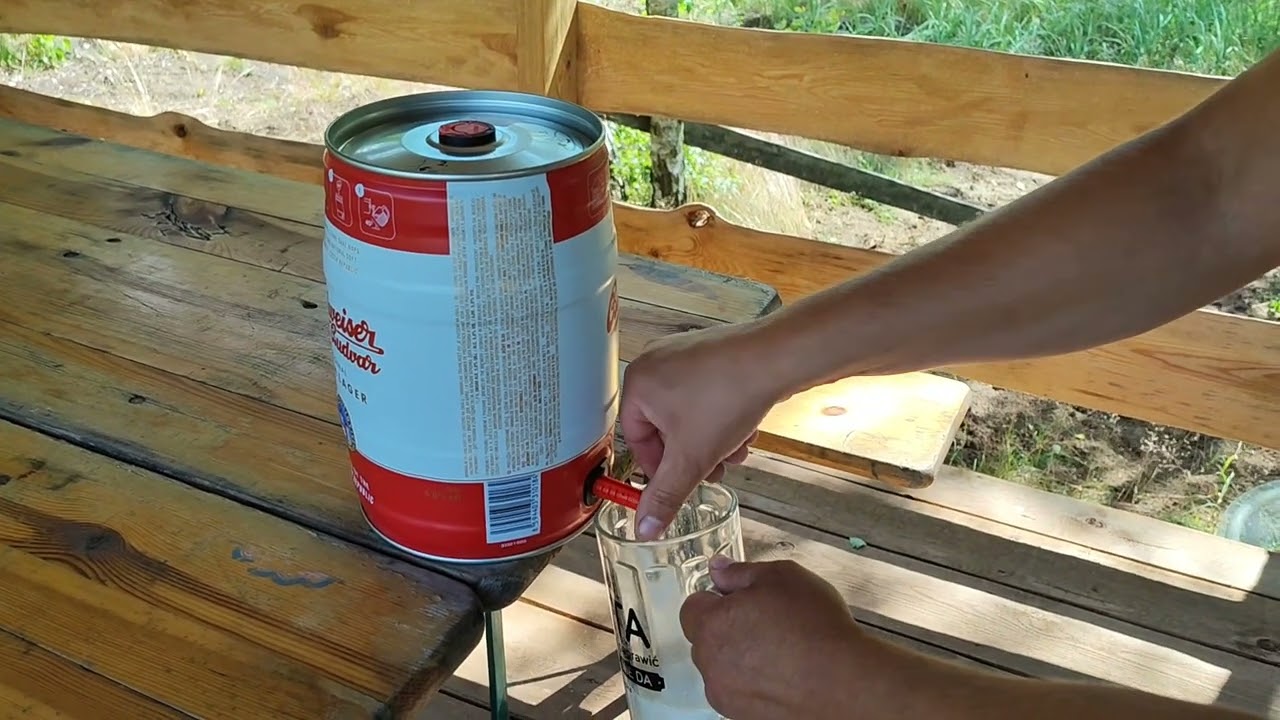 Jak prawidłowo otworzyć mini keg, beczkę 5-litrową. Idealne piwo