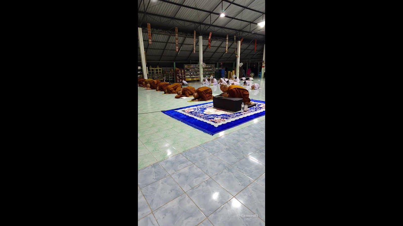 สวดมนต์ทำวัตรเย็นร่วมกัน โดยพระอาจารย์ยุทธไกร จันทสุวัณโณ วัดดอนกู่ ต.โนนทอง อ.หนองเรือ จ.ขอนแก่น