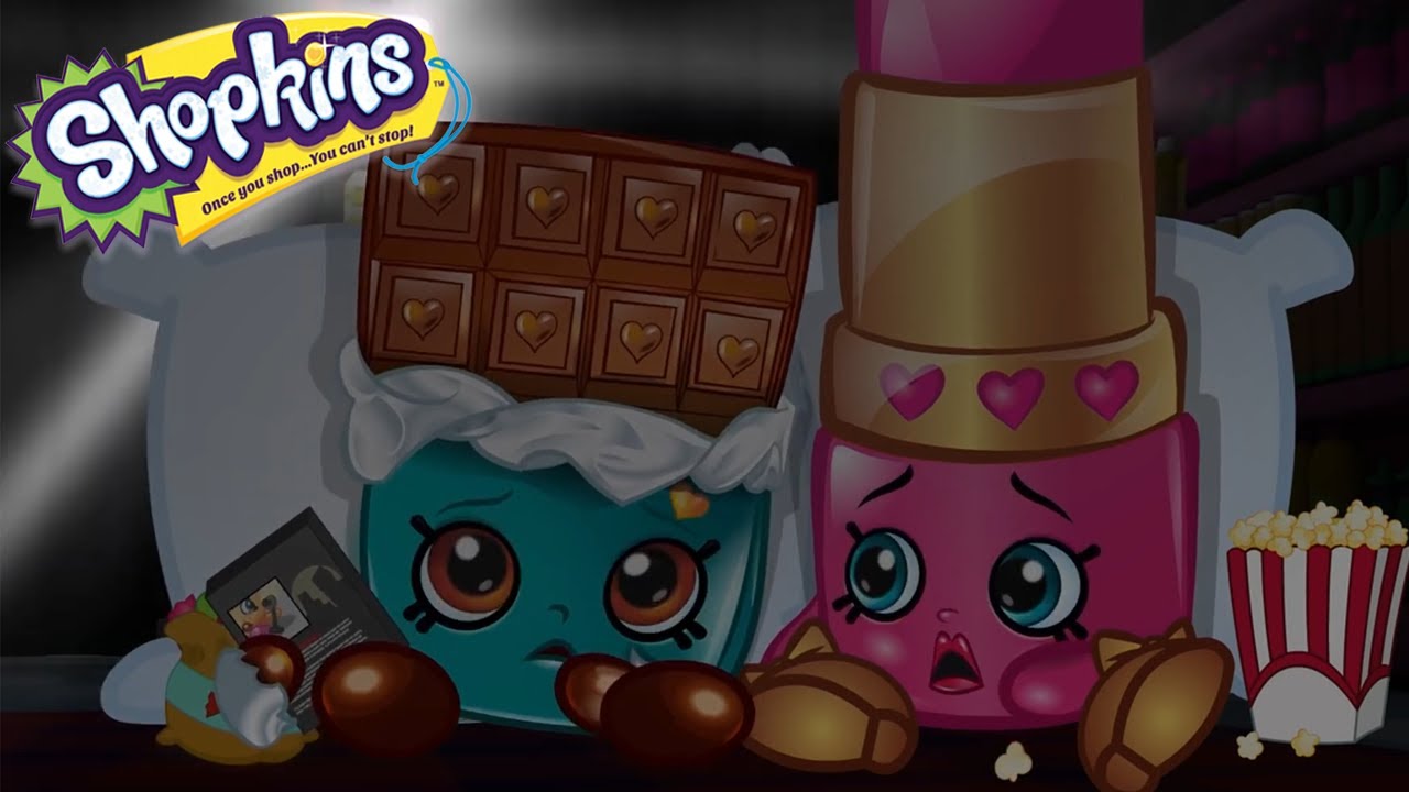 Scary Surprise At Movie Night! 😱 | Shopkins | Cartoon movies | Moose Squad