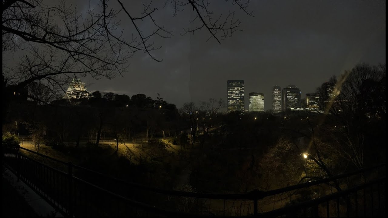 Osaka Walk LIVE!  Osaka Castle Park at Night