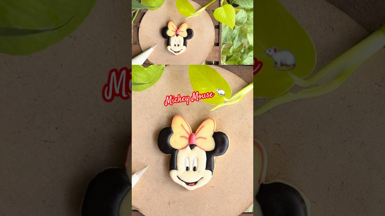 Mickey Mouse Cookie Decorating 