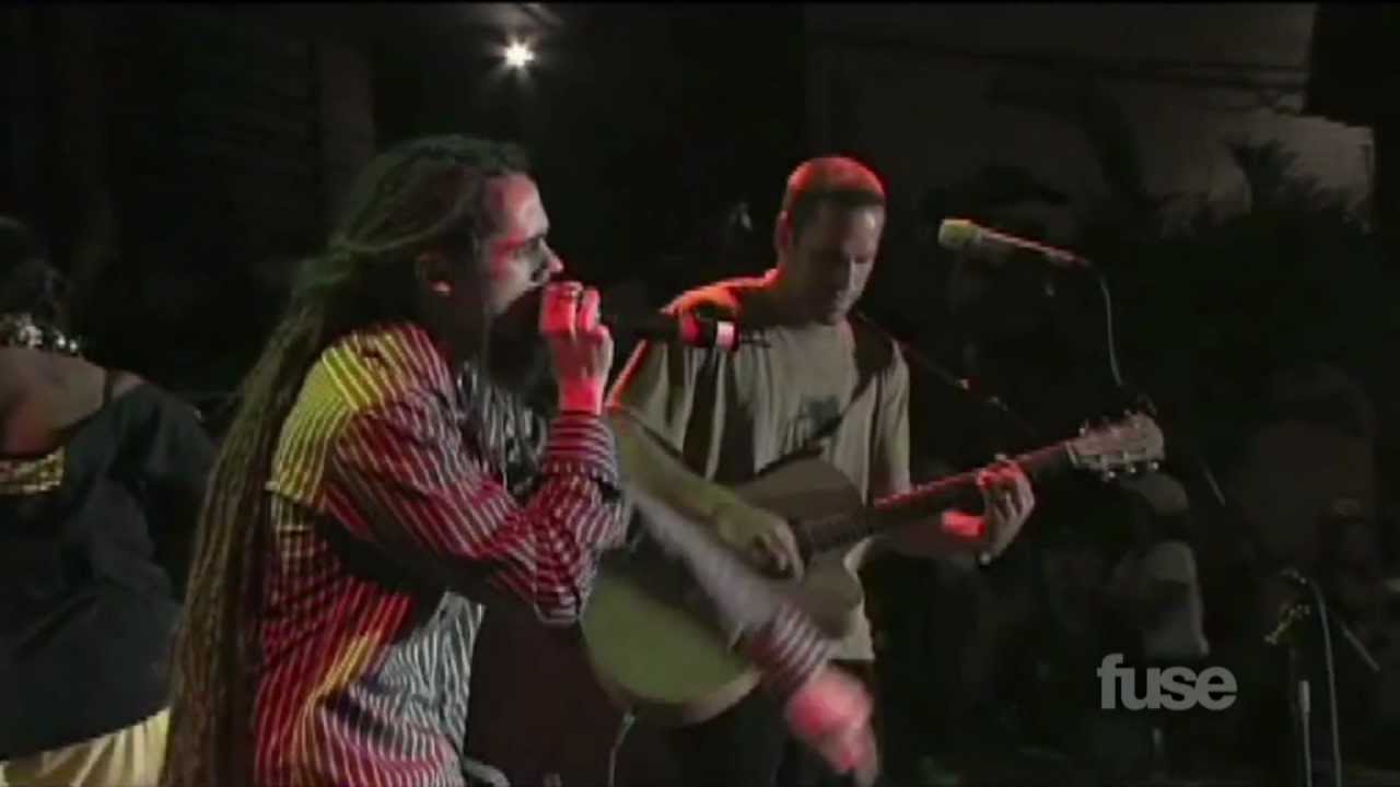 Jack Johnson: Welcome to Jamrock feat. Damian Marley (Kokua Festival Live)