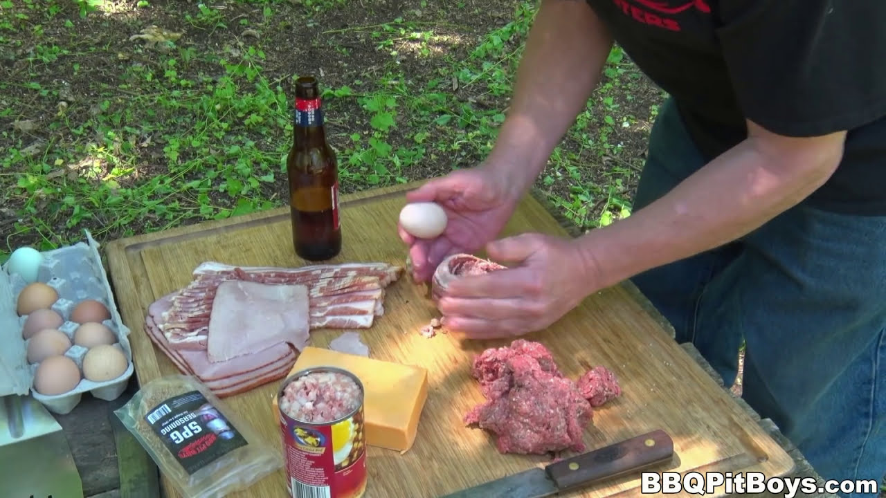How to Grill Beer Bottle Bacon Breakfast Burgers | Recipe