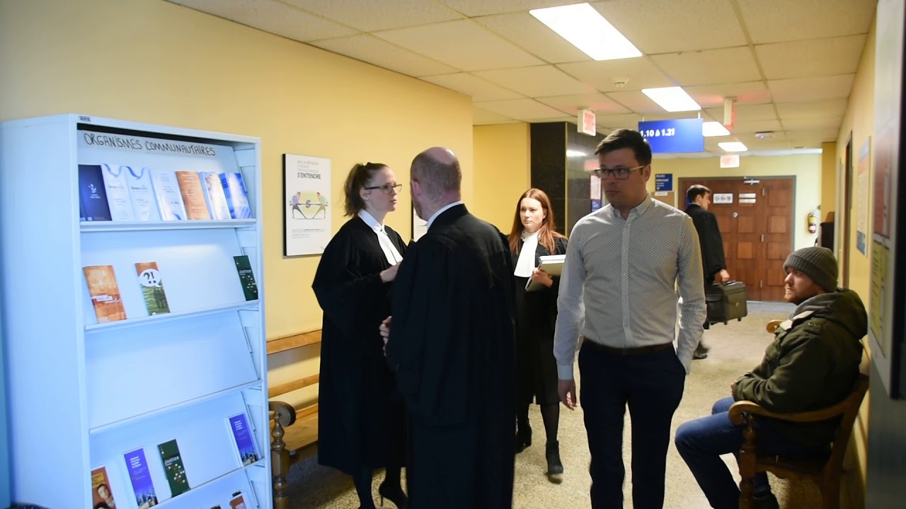 Dr Vincent Simard cit&eacute; &agrave; proc&egrave;s