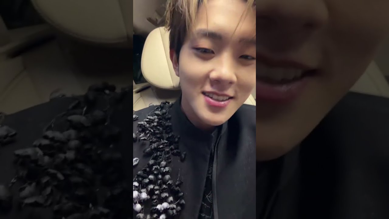 Zhang Xingte weibo livestream: chat with fans in car~【张星特】微博直播：在车上和粉丝聊天，期待生日音乐会！2/5/26