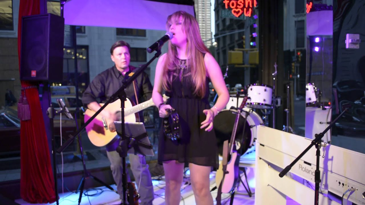 The Way You Make Me Feel by Maddy Jarmon @ Toshi's Living Room