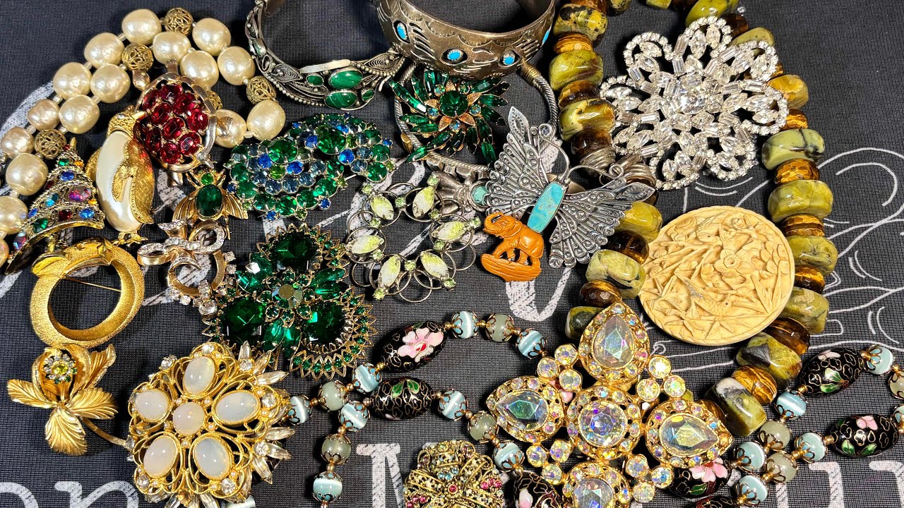 Huge Subscriber Mystery Jewelry Unboxing - Antique Pieces & More
