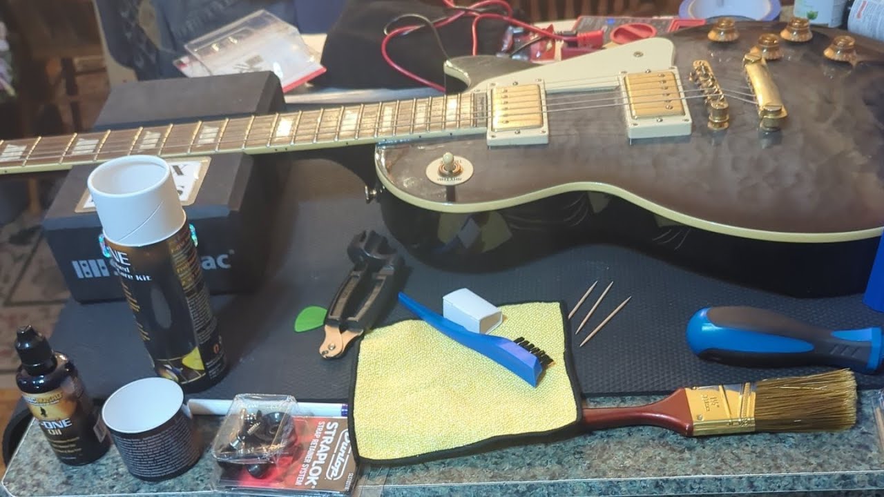 Restoring a 1998 Les Paul.  Clean & restring,With a Tweak on the tension rod. #knoxlocks