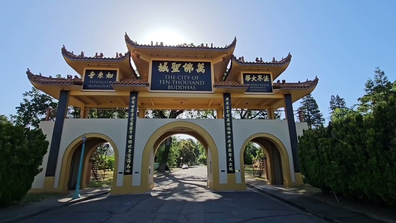 Buddhism at City of Ten Thousand Buddhas VM Hsuan Hua Buddhist Monastery,Ukiah CA 美國加州宣化上人萬佛聖城佛教寺院道場
