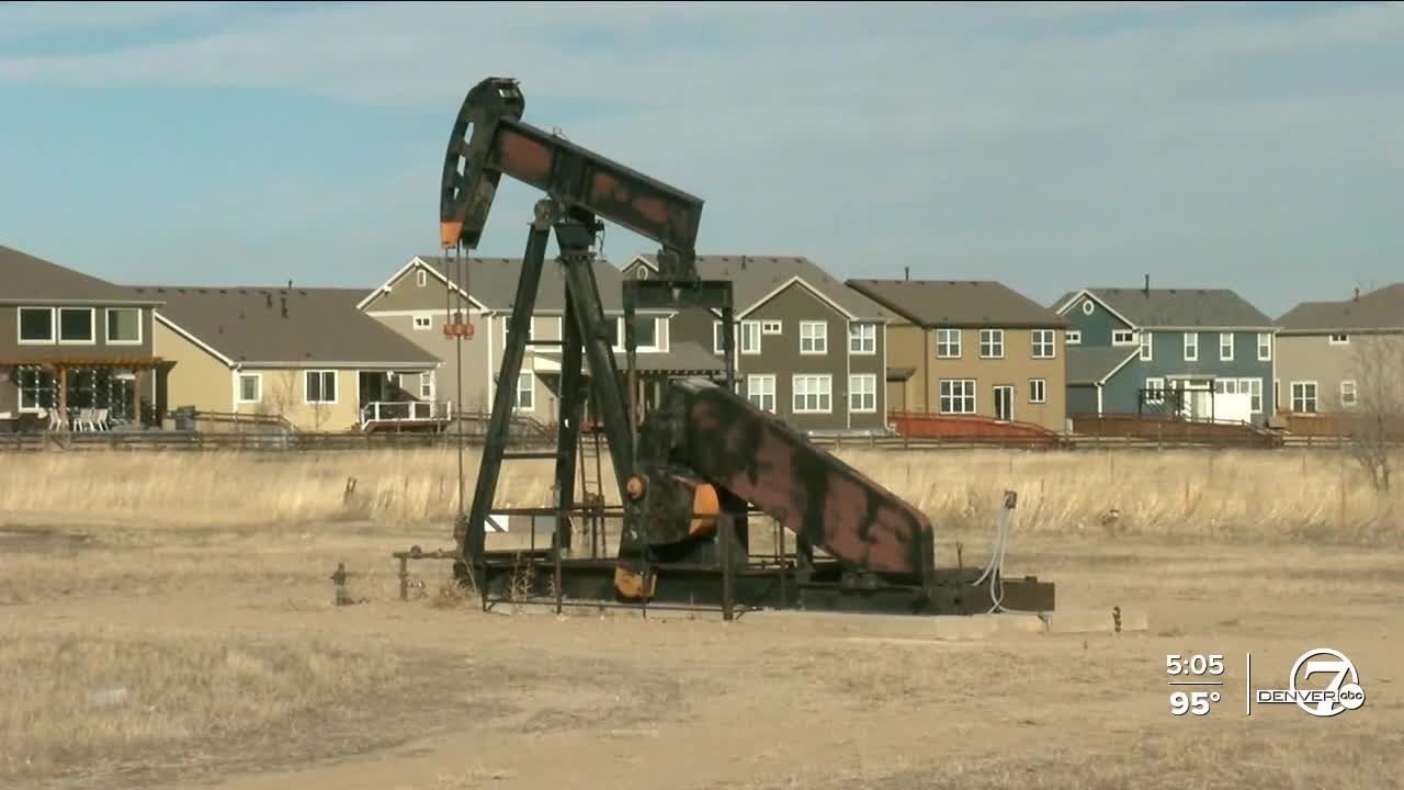 How Colorado&rsquo;s oil and gas industry helps and hurts the economy