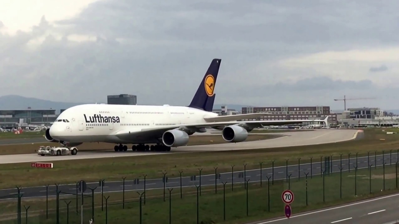 Airbus A380 Frankfurt am Mail Airport