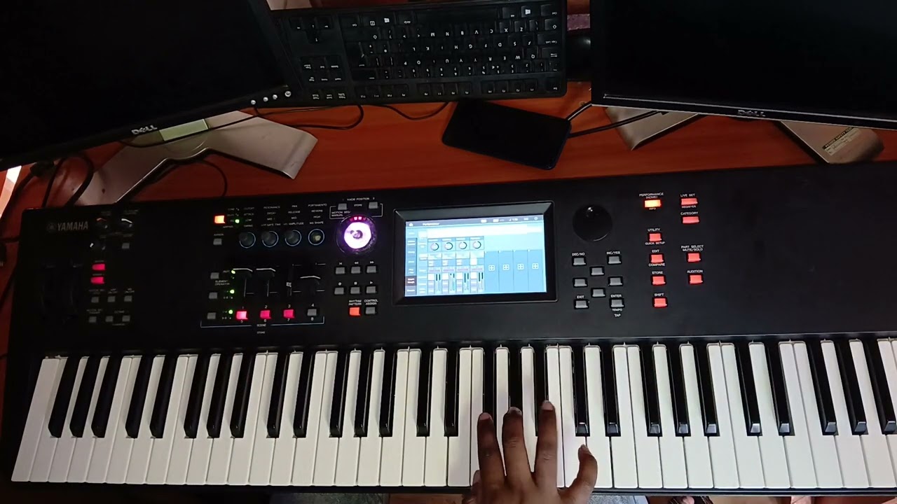 A piano Worship Run that pros WON'T show you! Piano Lesson 