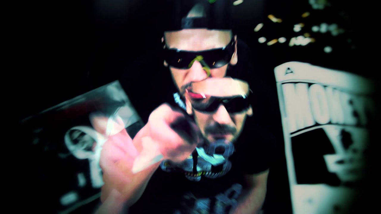 Moneymaxxx - Dämonen übernehmen (Offizielles Video) - 808 Family