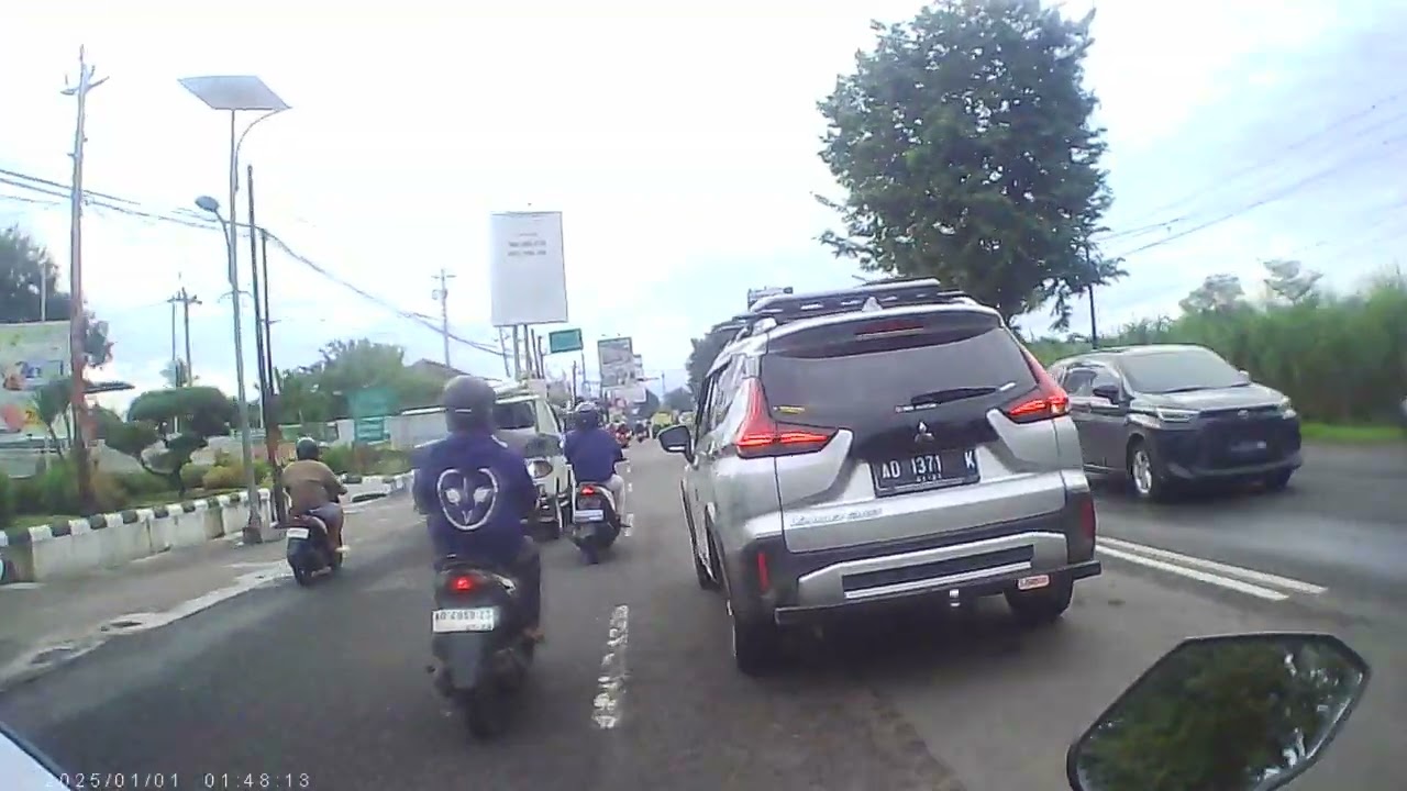 Salip Semuanya!!.. ✌🏻🛵 #viral #trending #fyp #funny #love #comedy #motovlog #vlog 